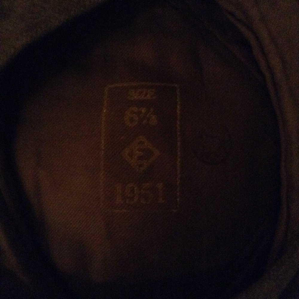 Hat - Picture 3 of 3
